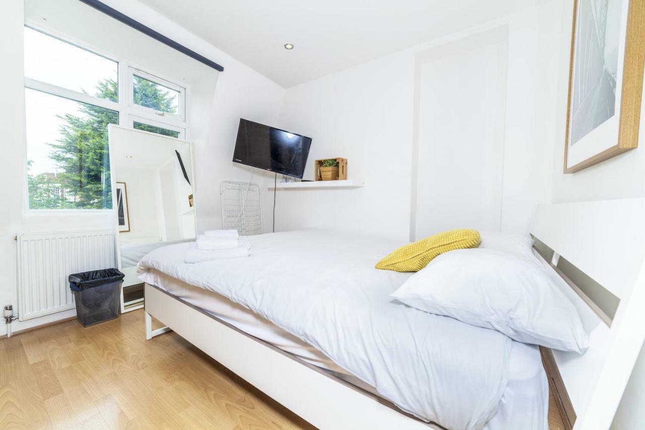 Lingwell Concept Flat Hotel London Bagian luar foto